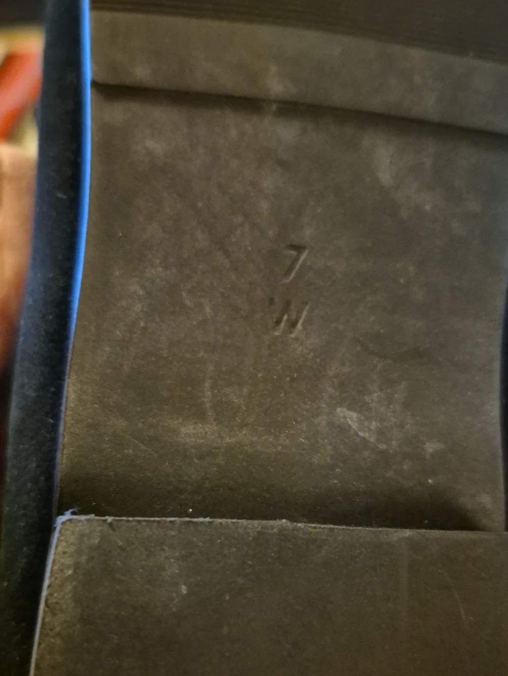 Vaneli edel suede